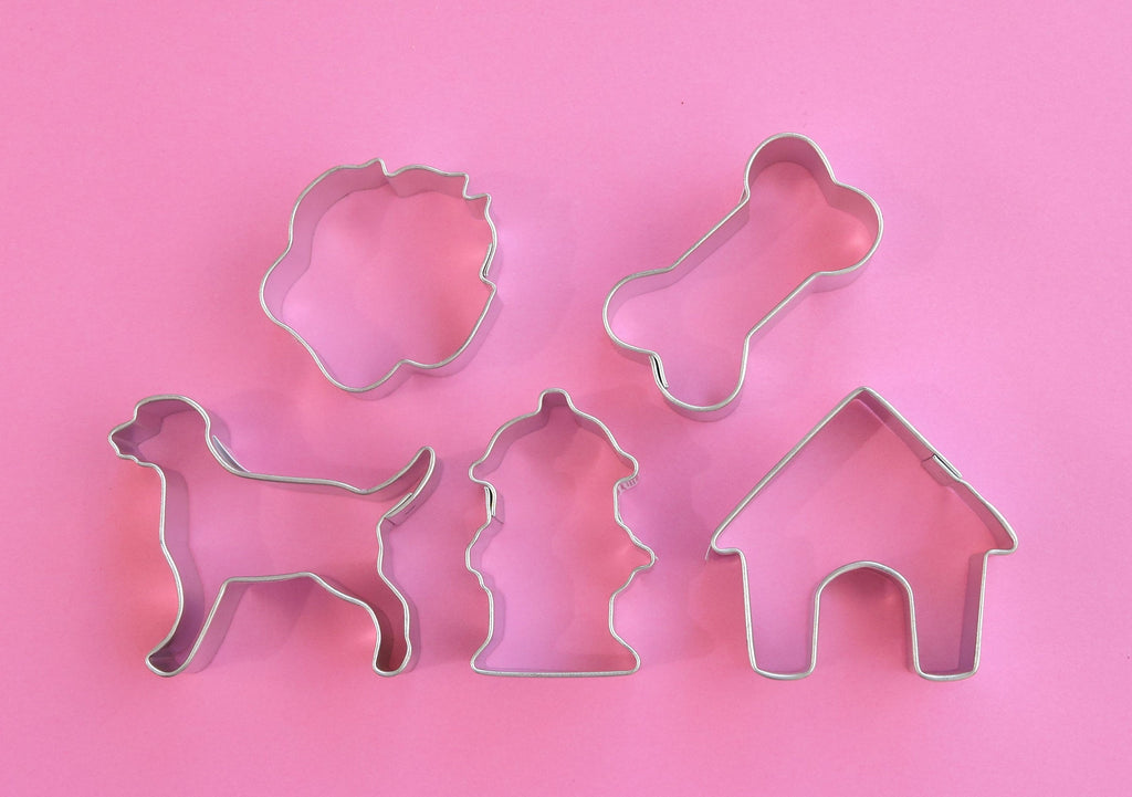 Happy Hound Mini Cookie Cutter Set -Set includes dog, dog house, fire hydrant, bone, and paw.